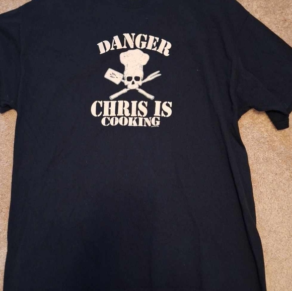 Xl t-shirt worn n washed 1 time - Picture 2 of 3